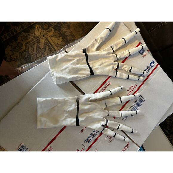 Jack Skellington Costume Men’s XL – Full Set! - Picture 8 of 11